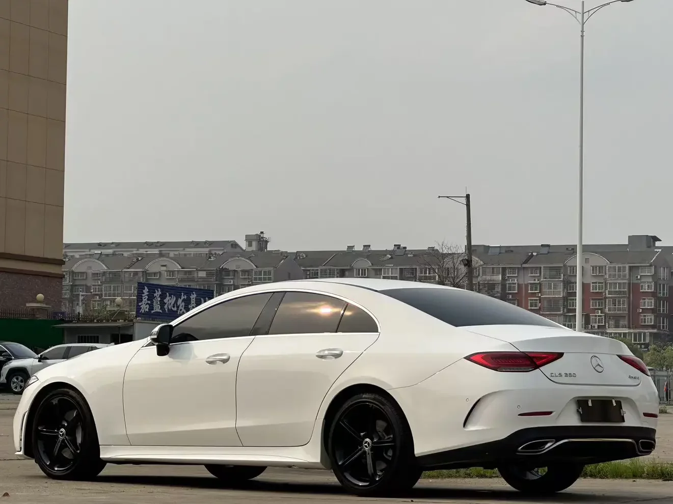 Mercedes-Benz CLS