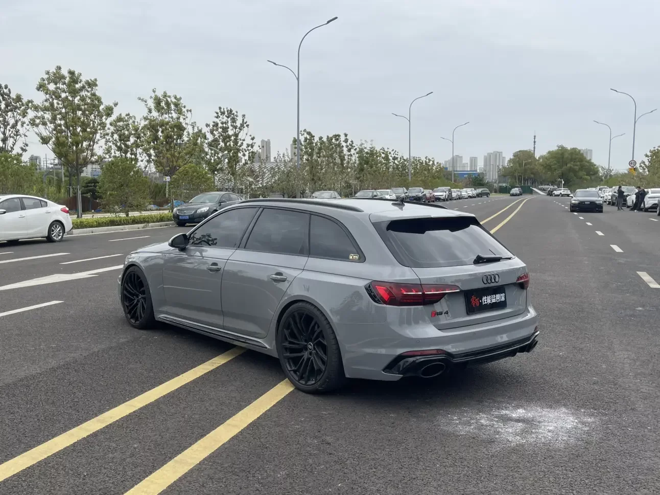 Audi RS 4