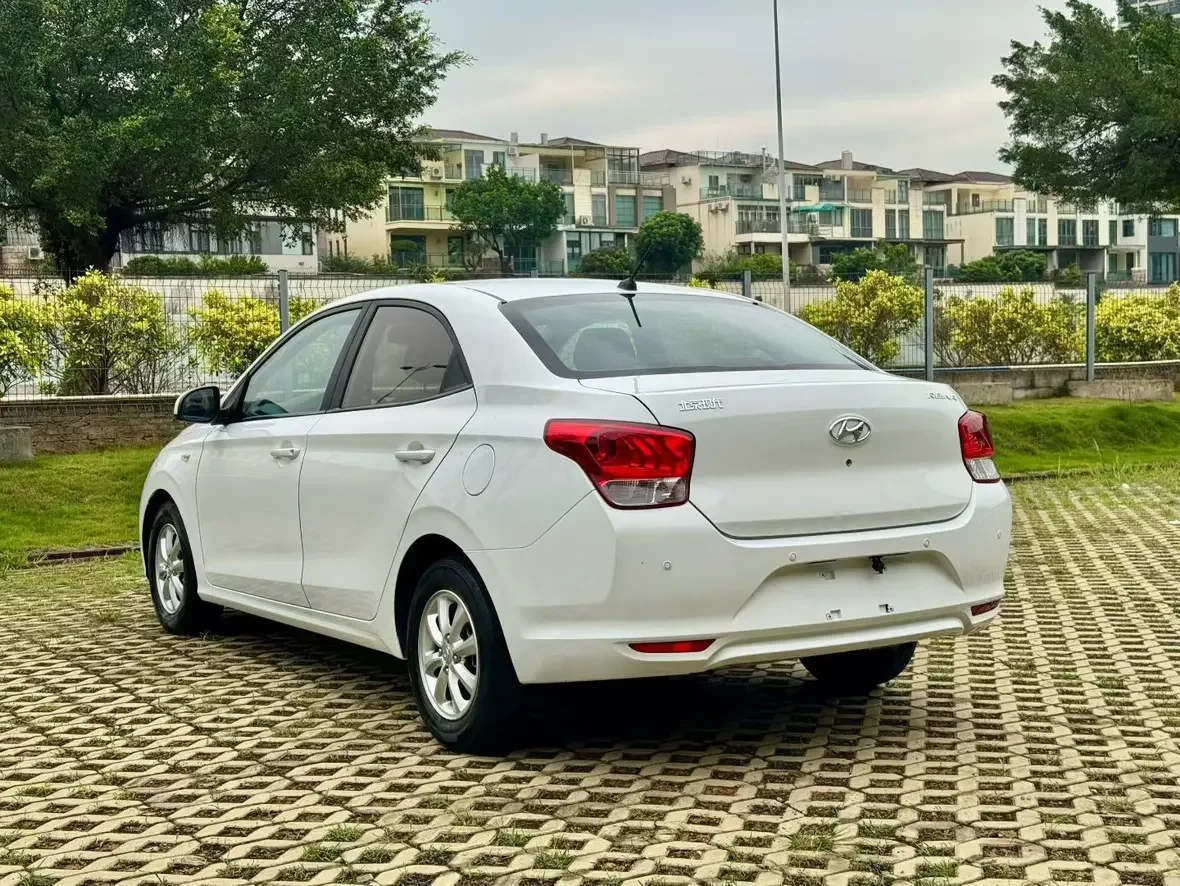 Hyundai Verna