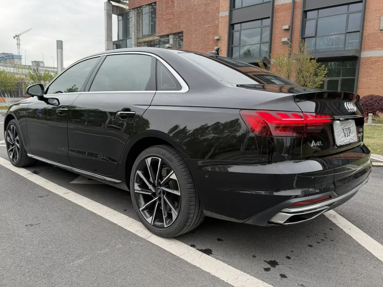 Audi A4L