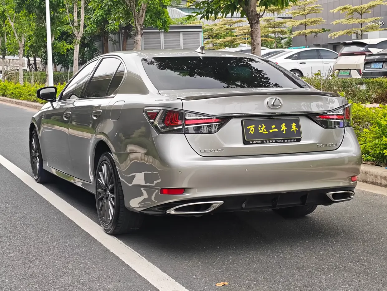 Lexus GS