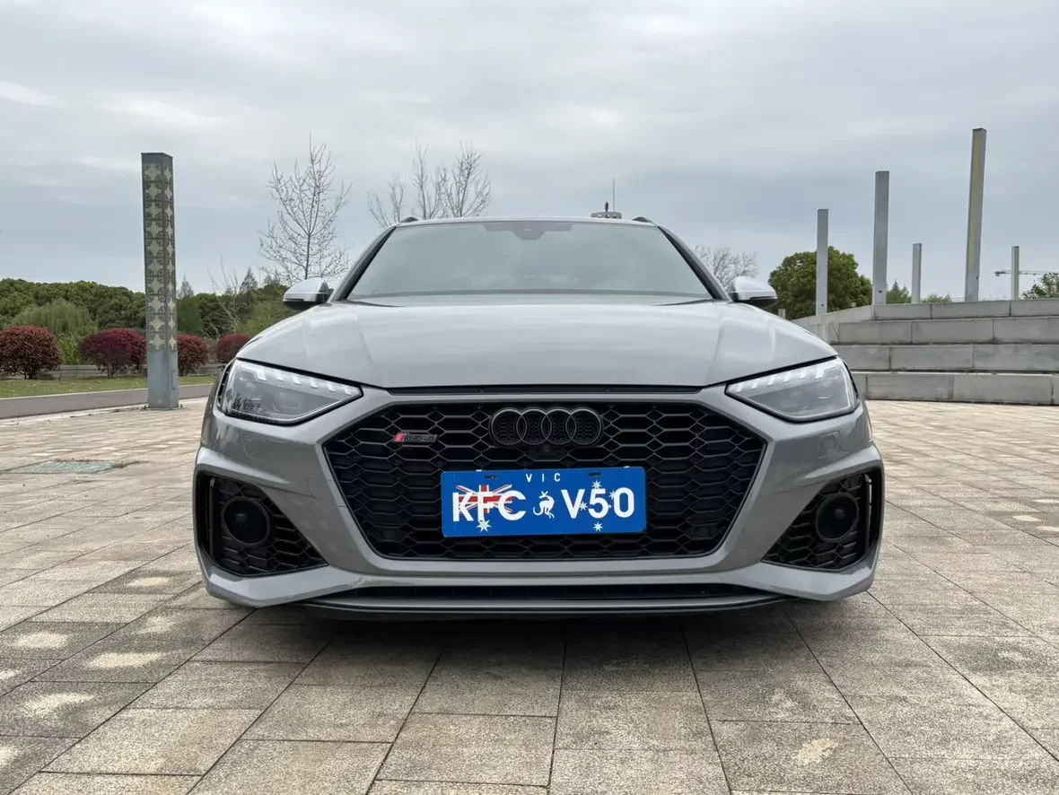 Audi RS 4