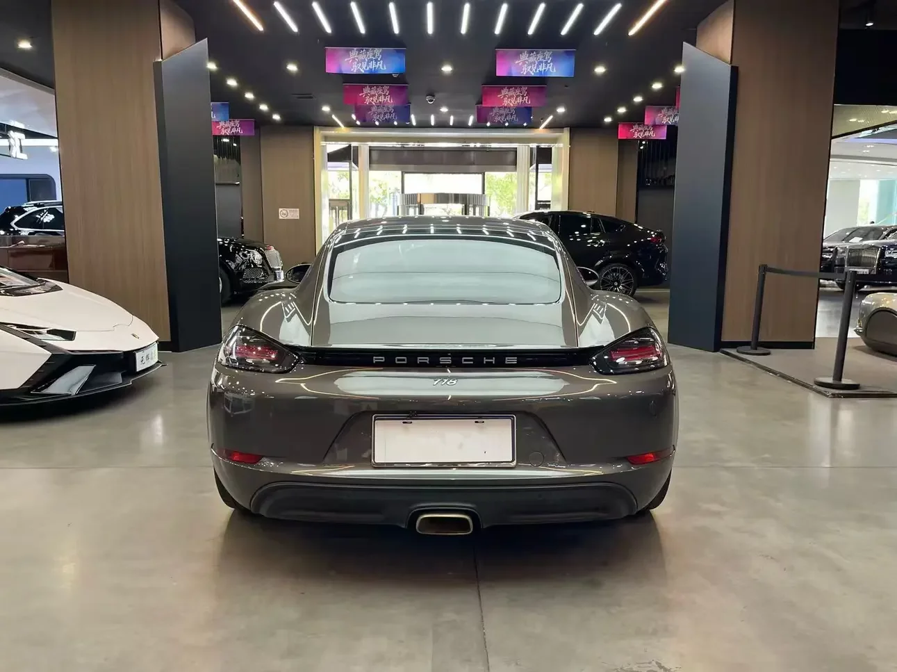 Porsche 718