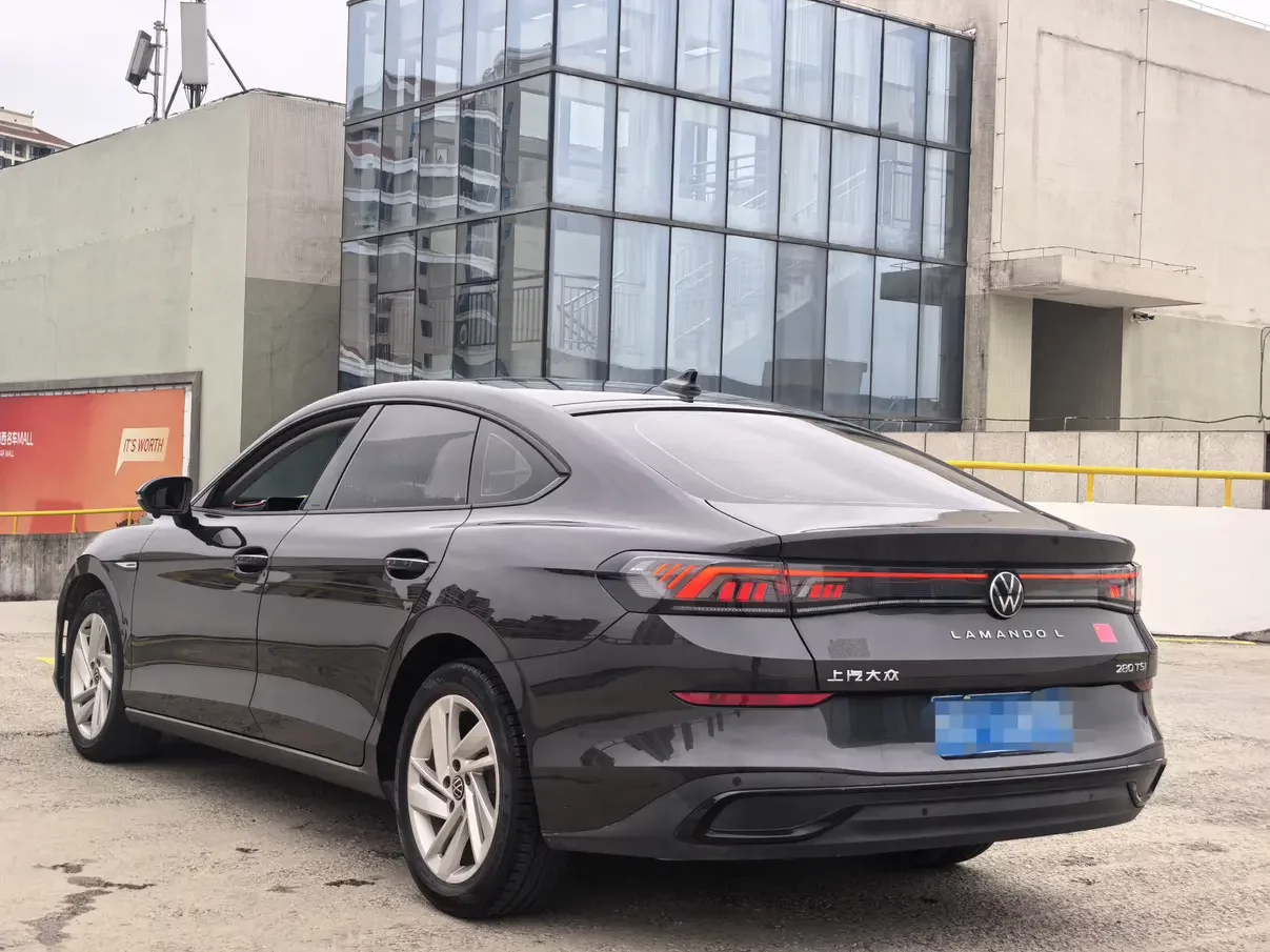 Volkswagen Lamando