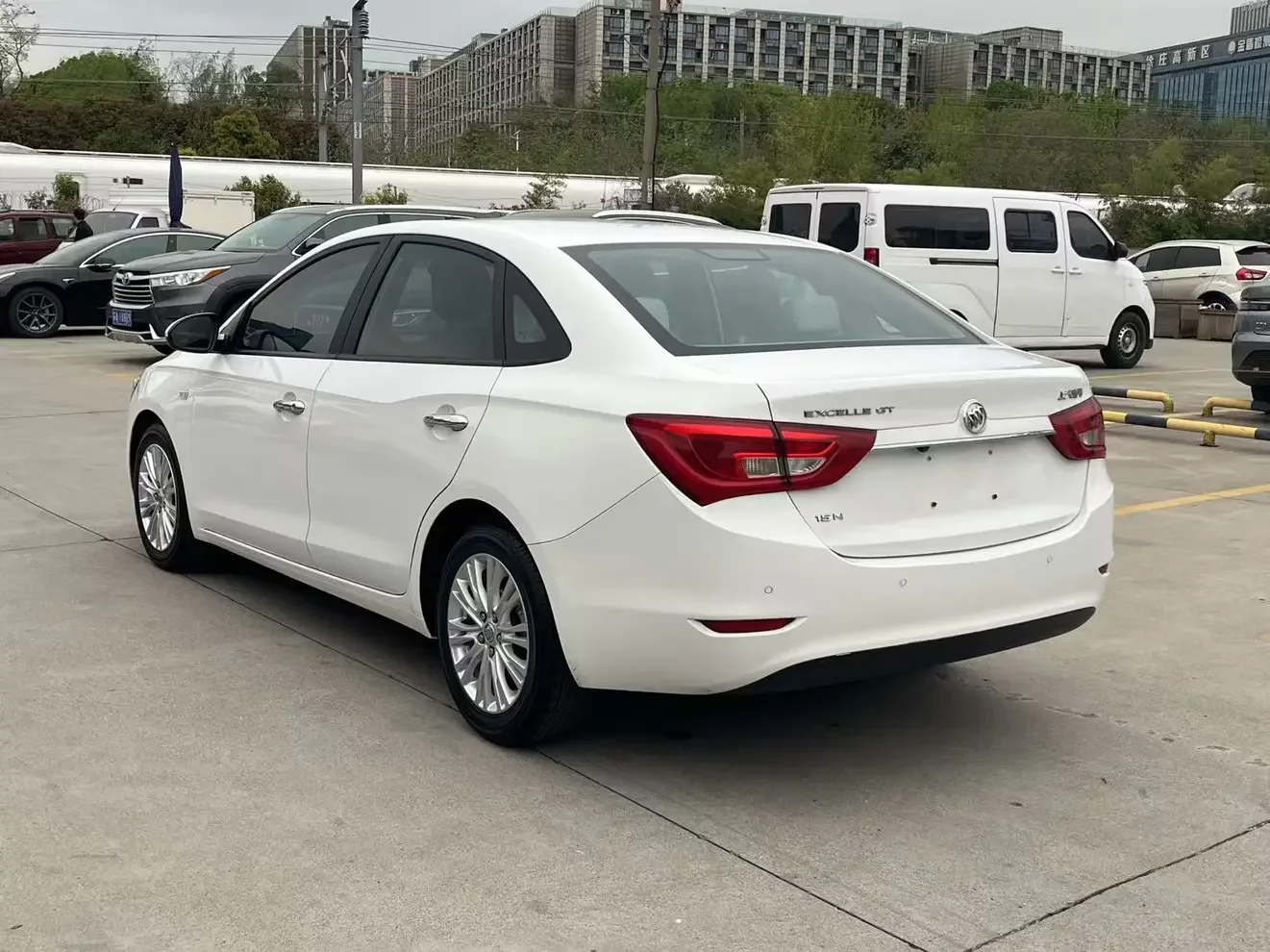 Buick Yinglang