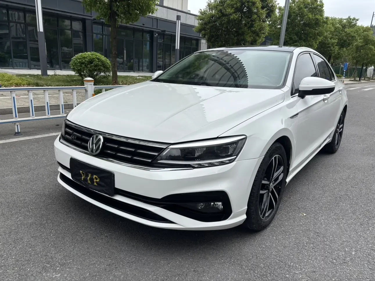Volkswagen Lamando
