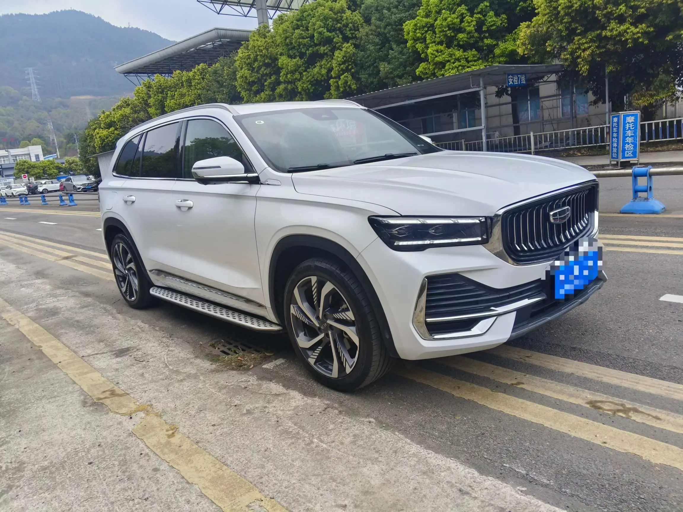 Geely Monjaro