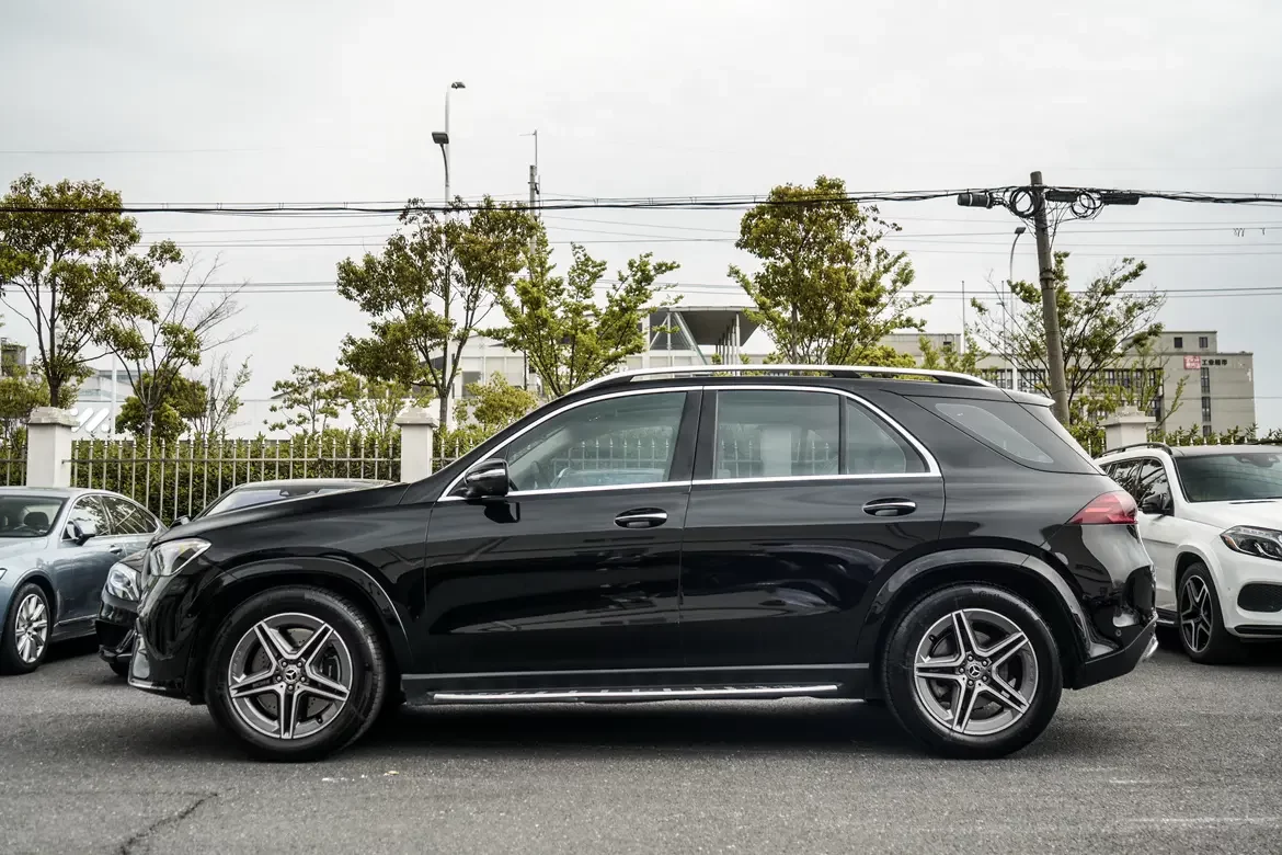 Mercedes-Benz GLE (Imported)