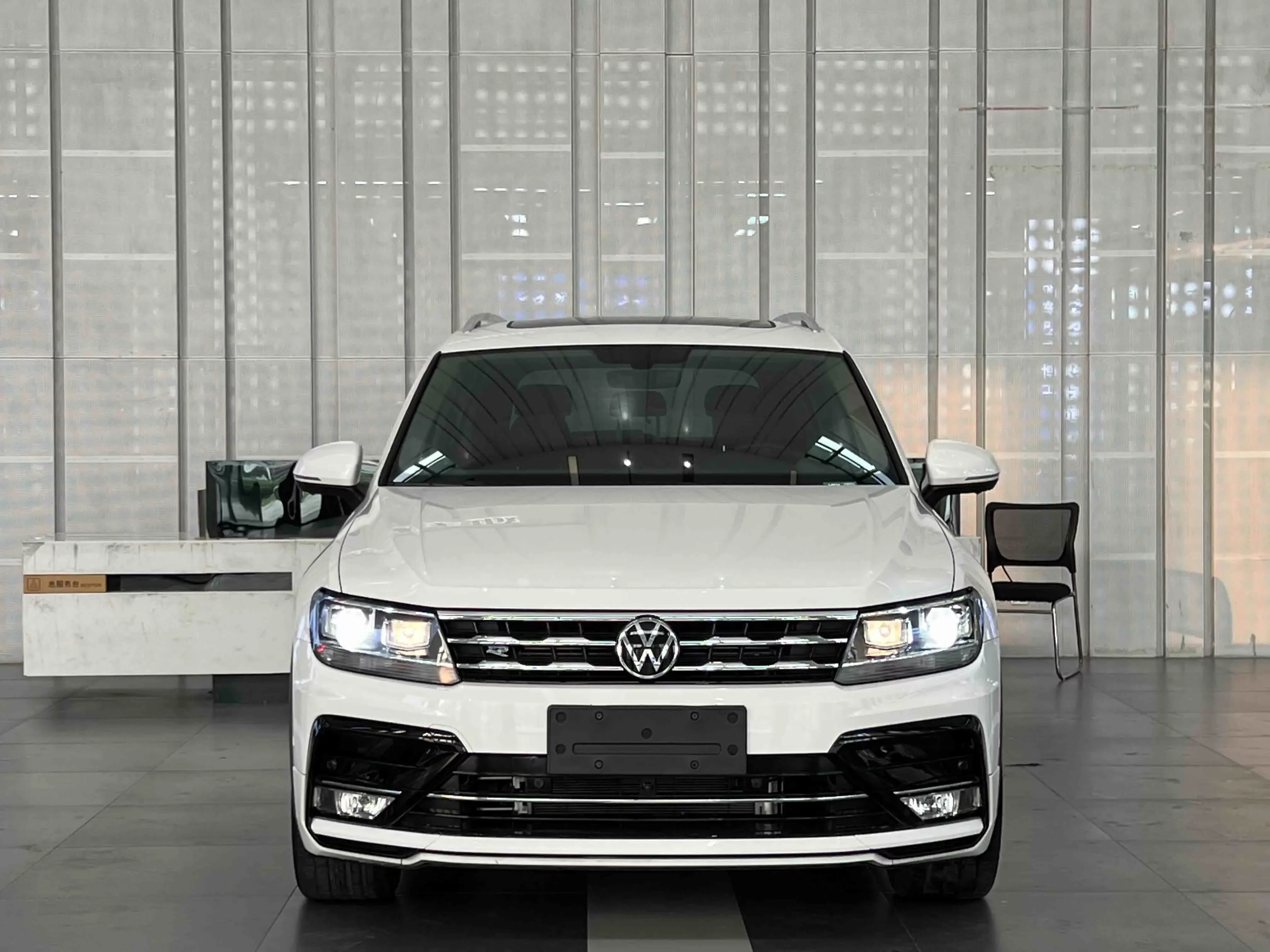 Volkswagen Tiguan L