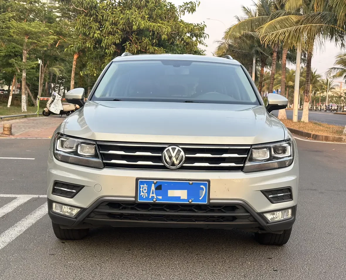 Volkswagen Tiguan L