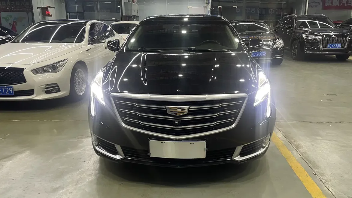 Cadillac XTS