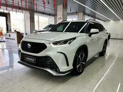 Toyota Crown Kluger