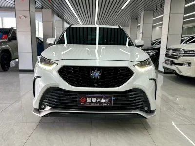 Toyota Crown Kluger