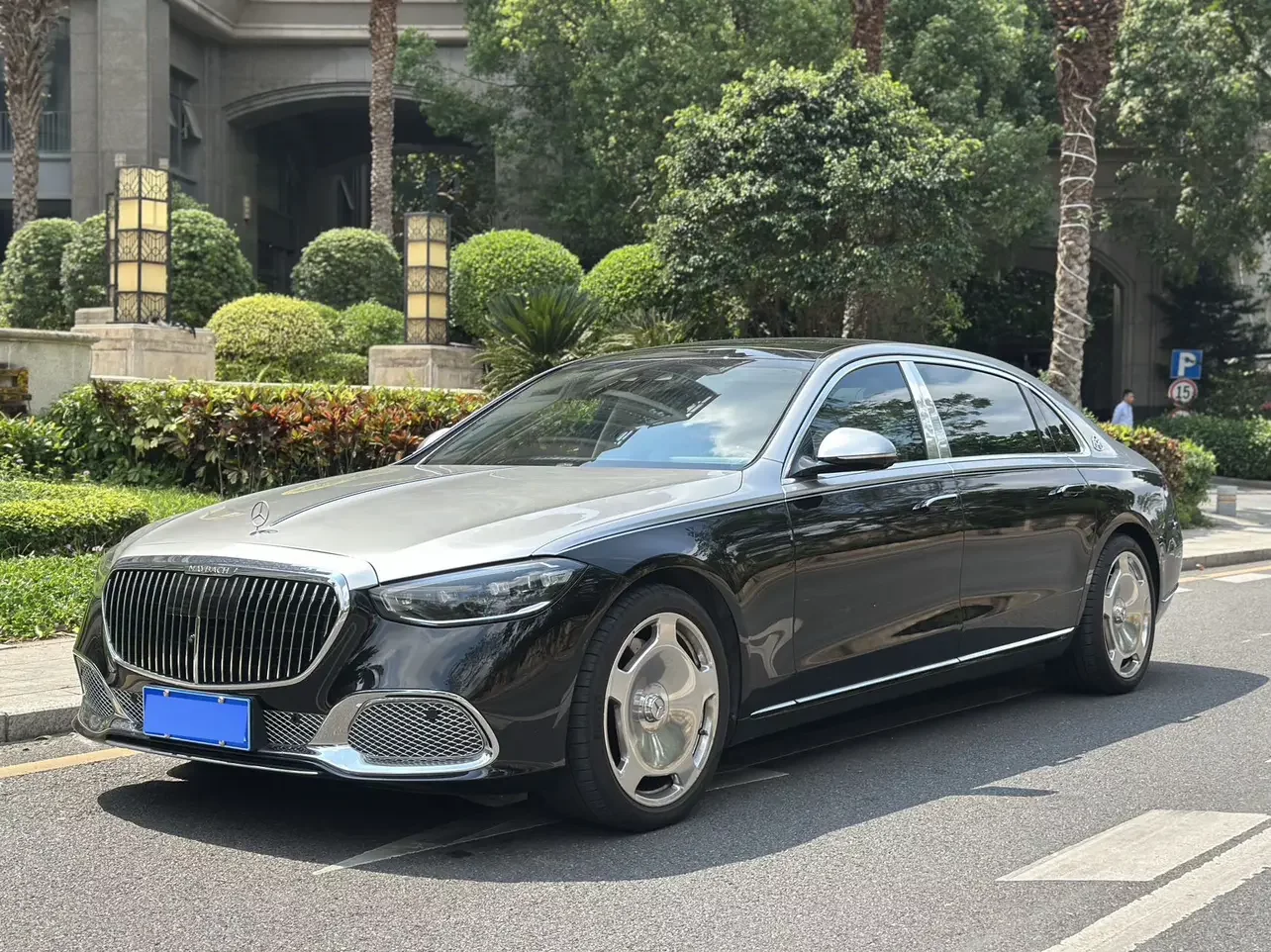 Mercedes-Benz Maybach S-Class