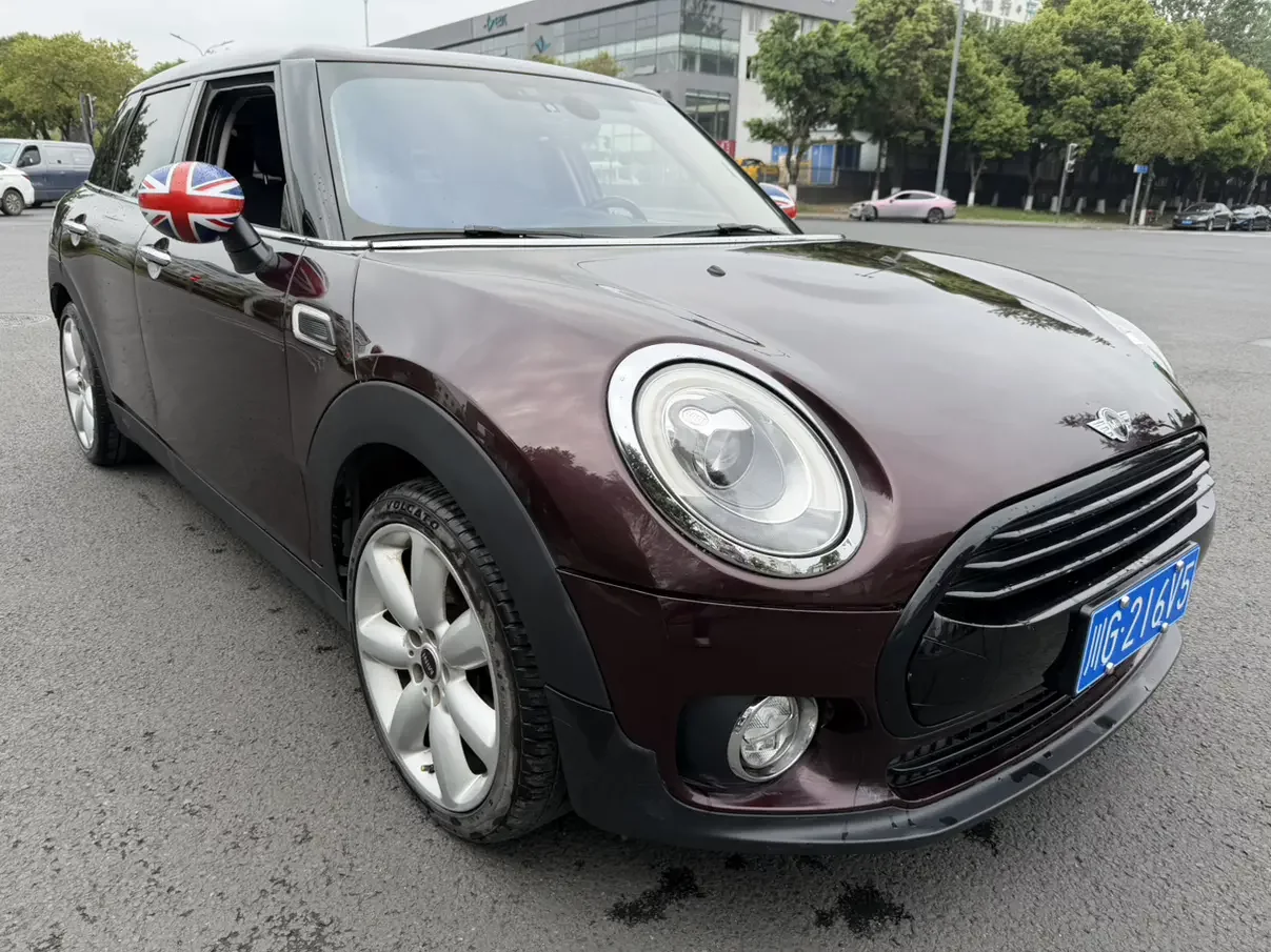 MINI CLUBMAN