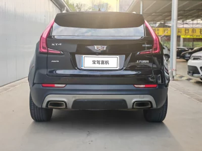 Cadillac XT4