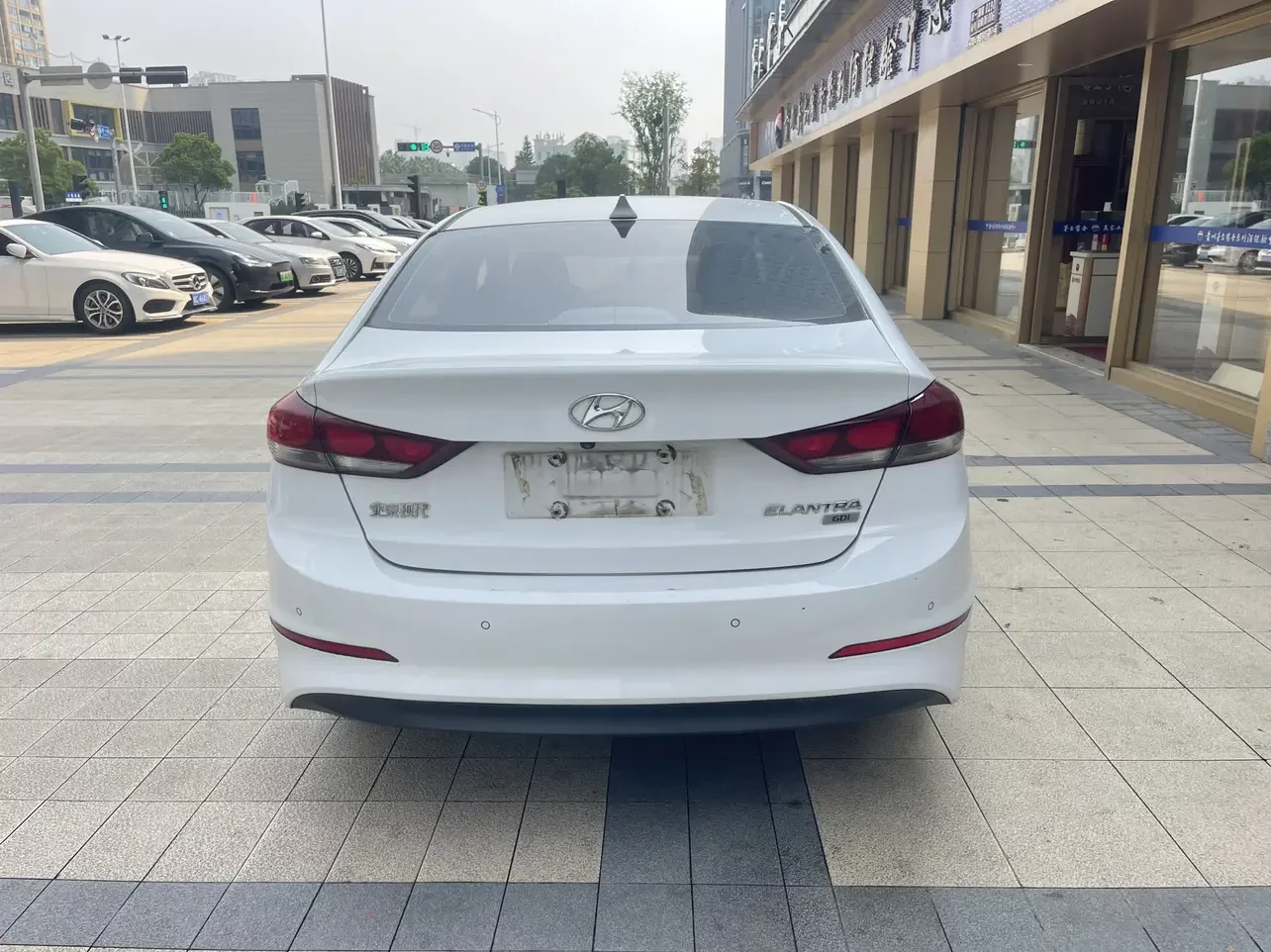 Hyundai lead