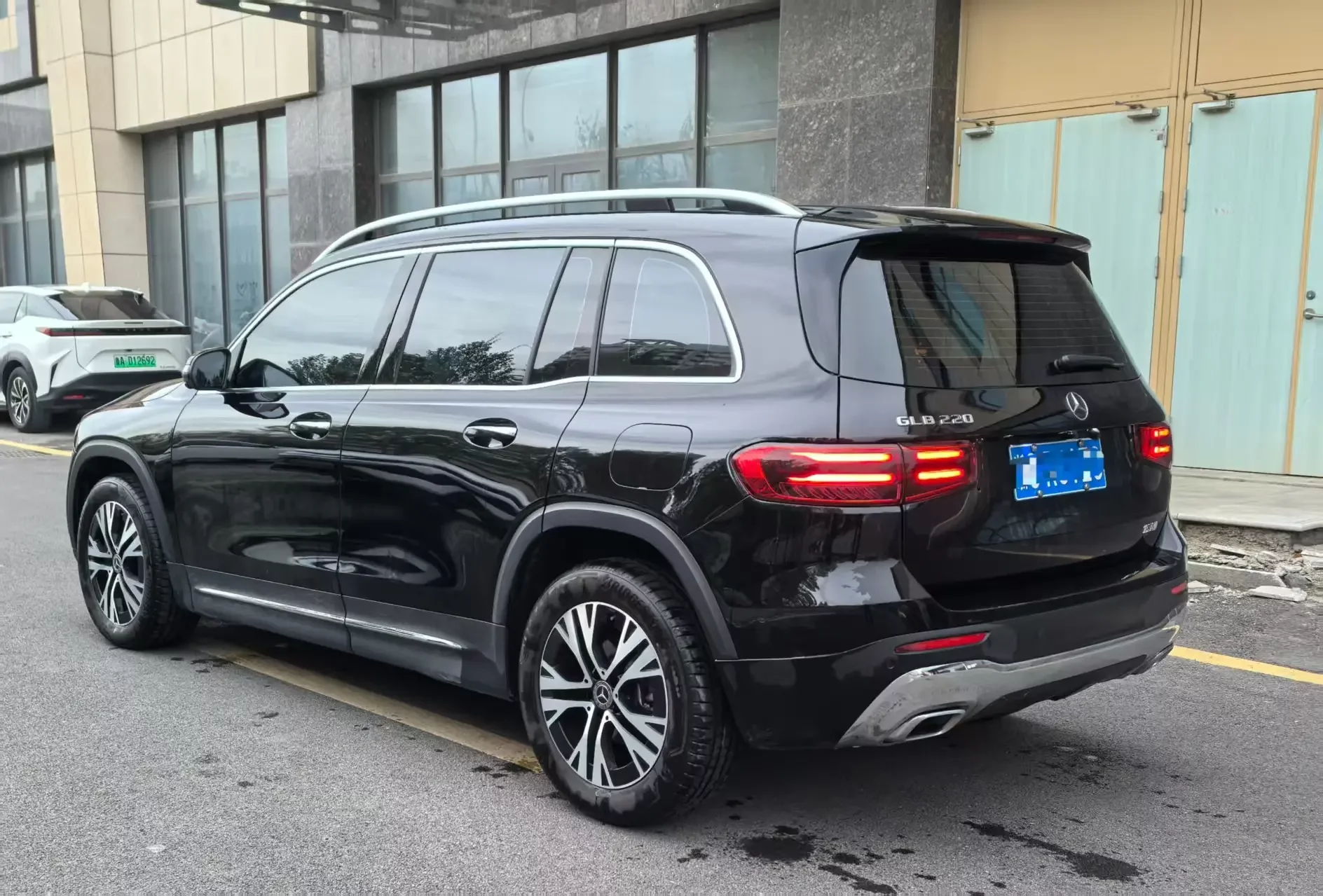 Mercedes-Benz GLB