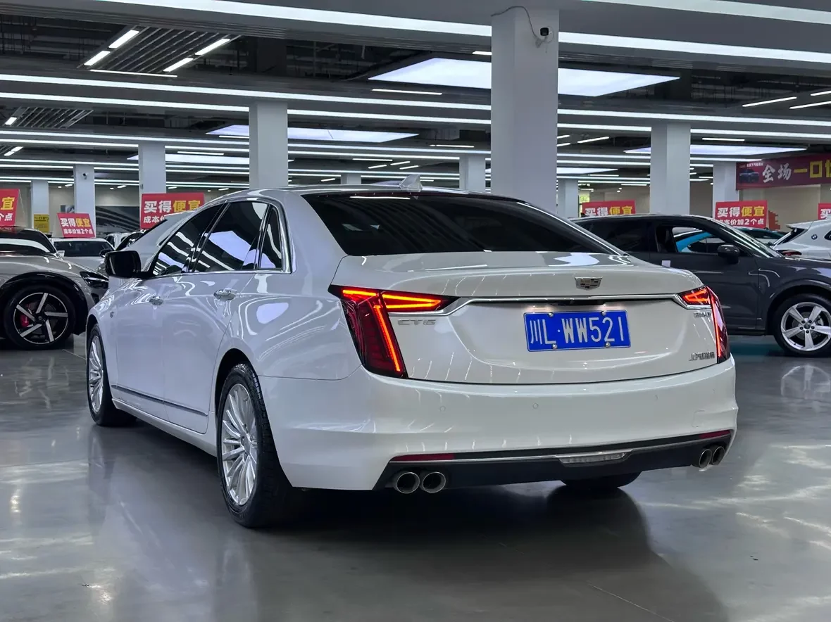 Cadillac CT6
