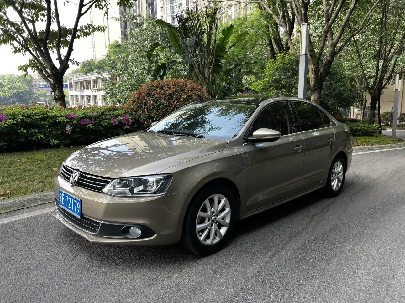 Volkswagen Sagitar
