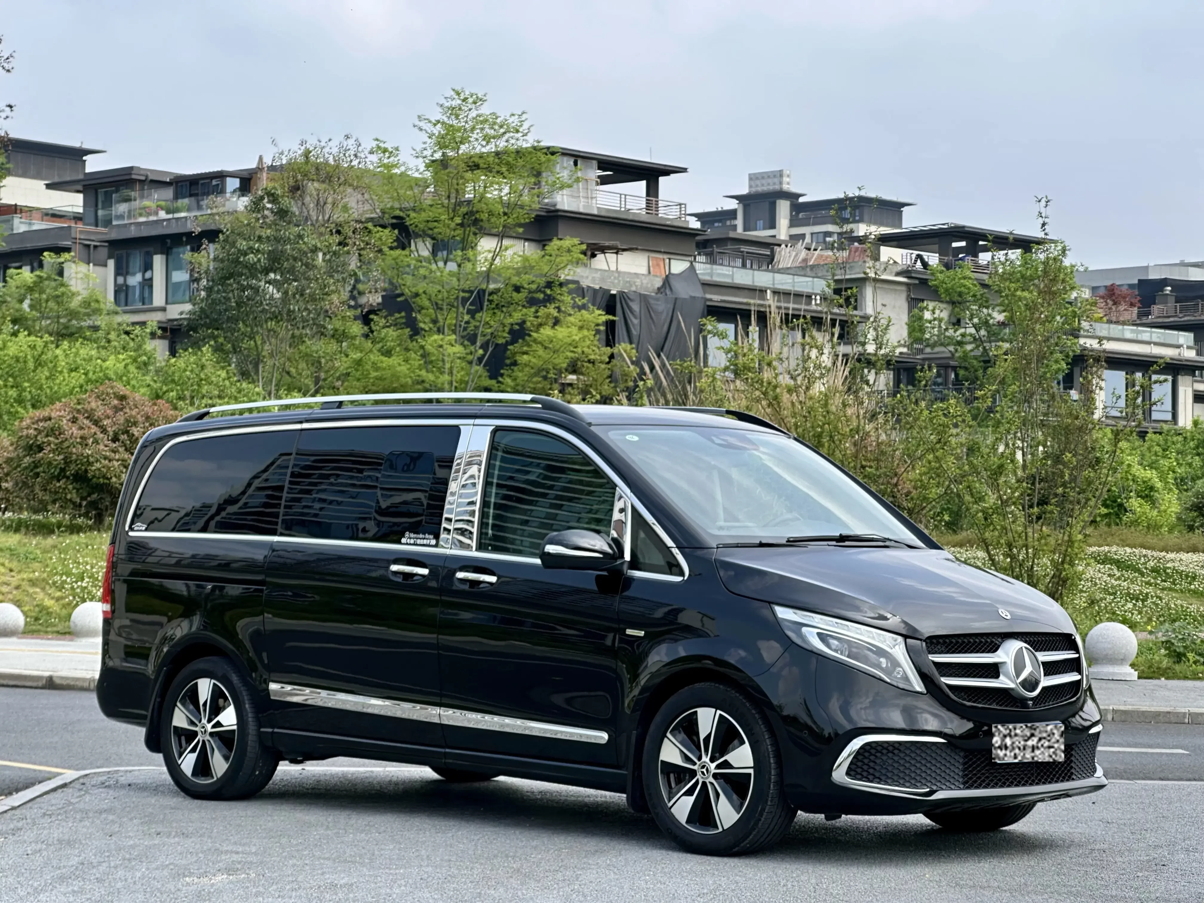 Mercedes-Benz V Class
