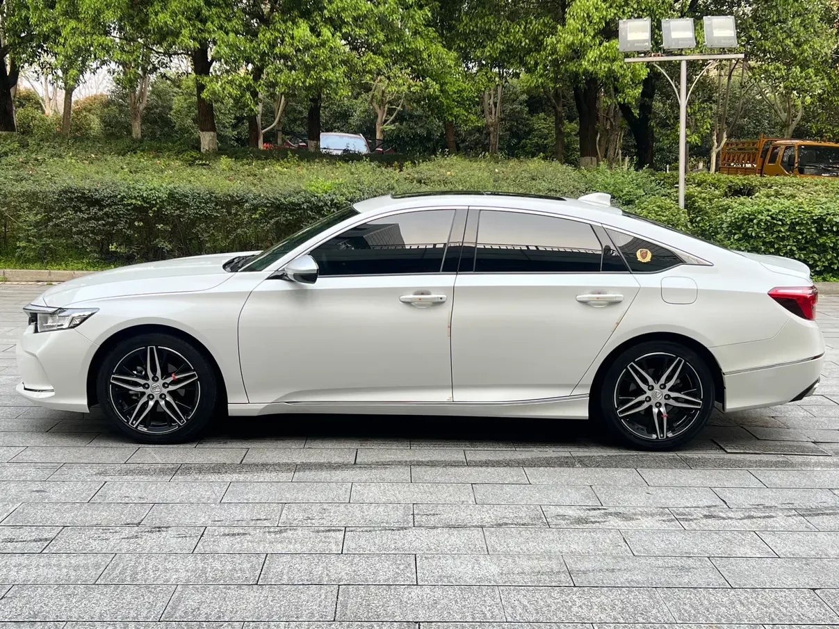Honda Inspire