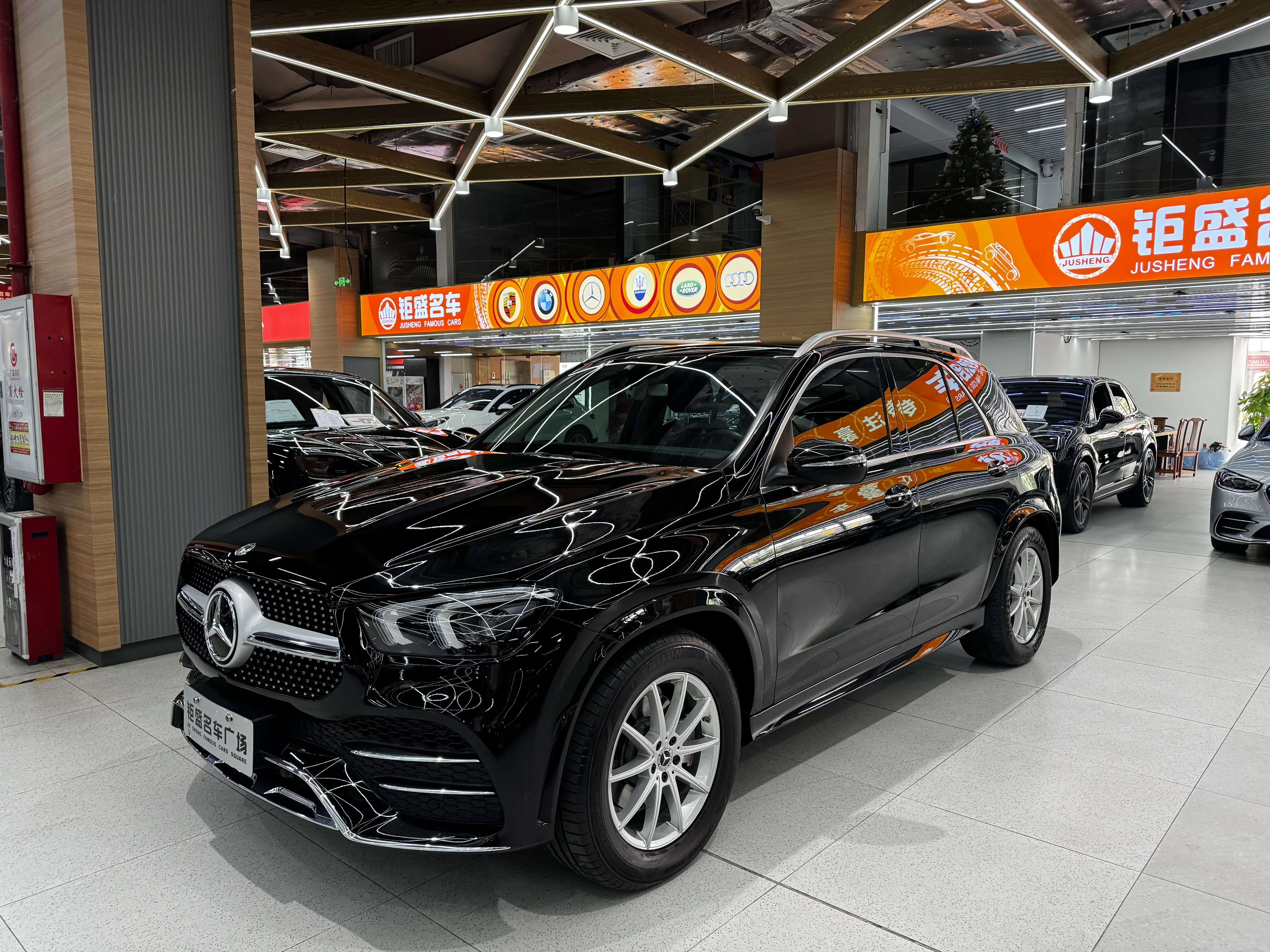 Mercedes-Benz GLE (Imported)