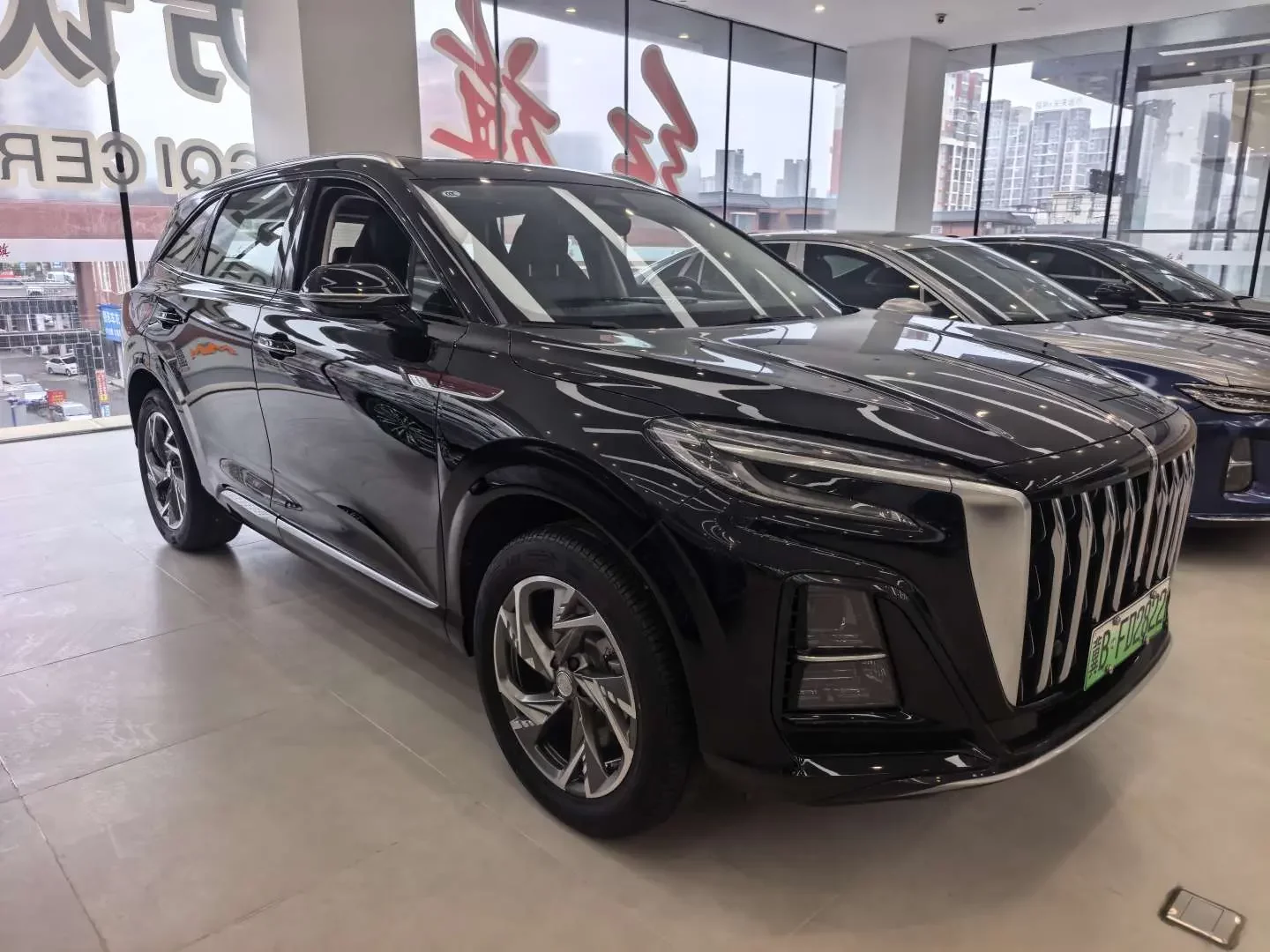 Hongqi HS3 PHEV
