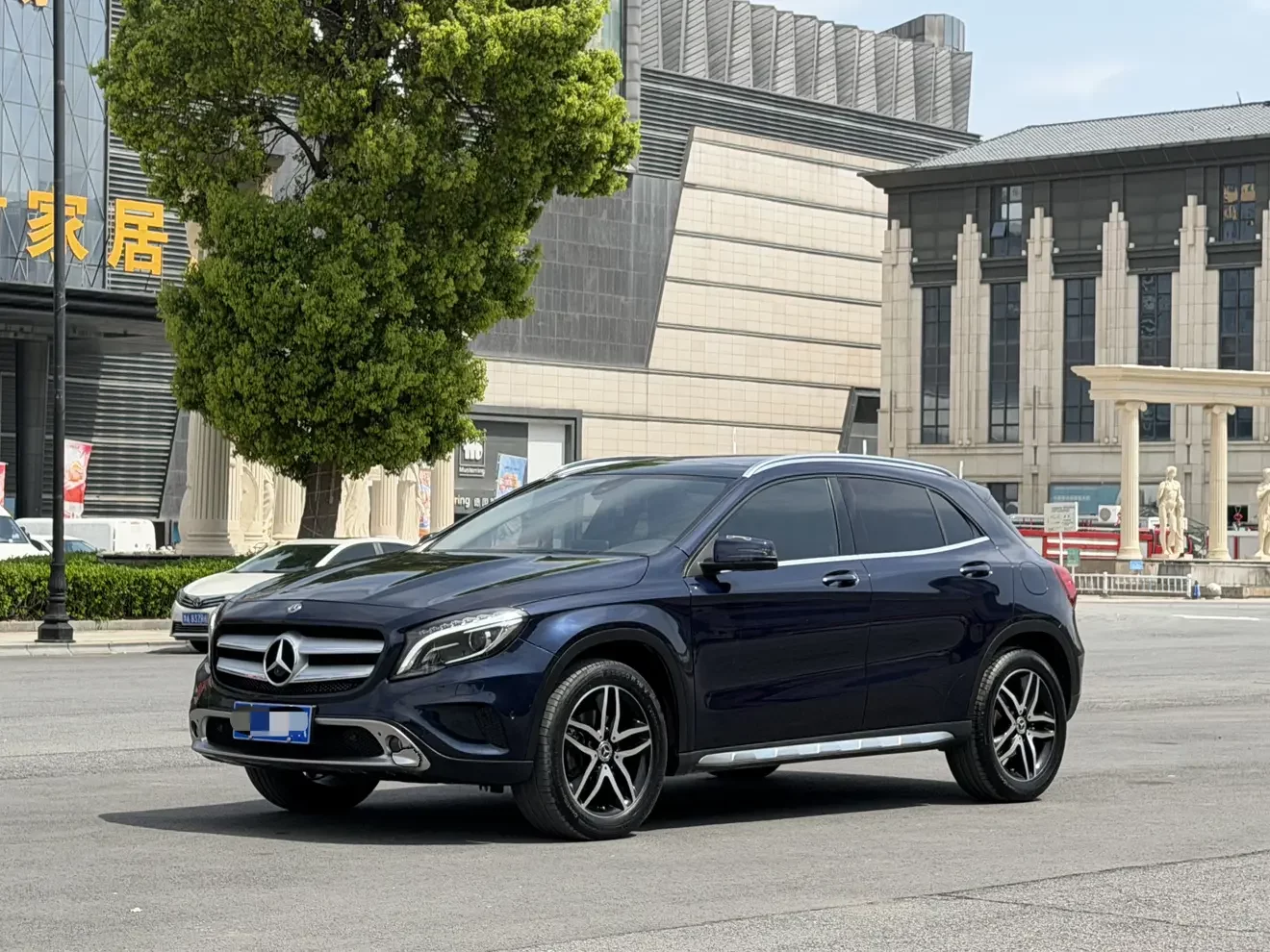 Mercedes-Benz GLA