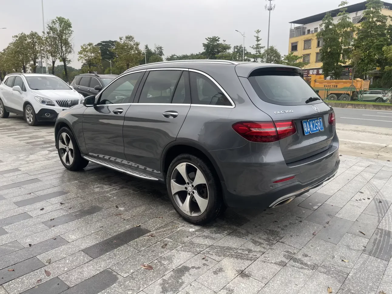 Mercedes-Benz GLC
