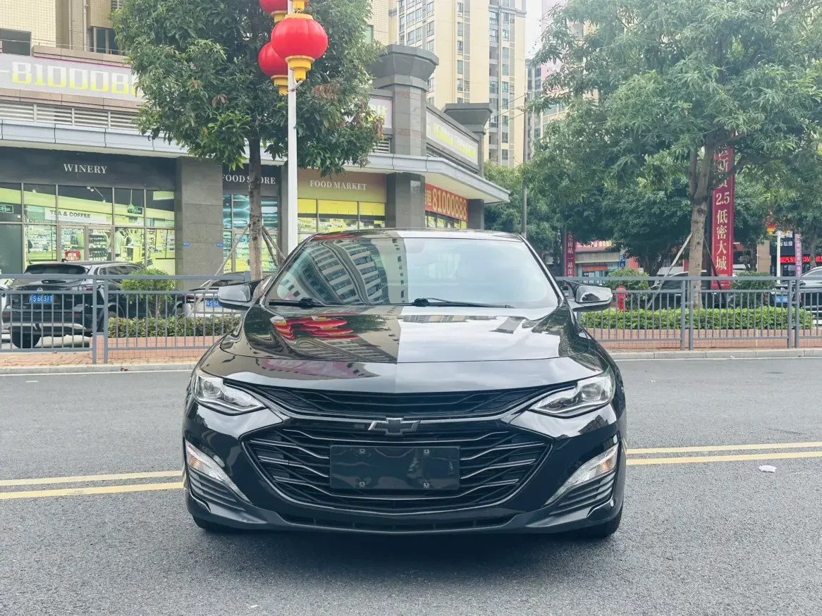Chevrolet Malibu XL