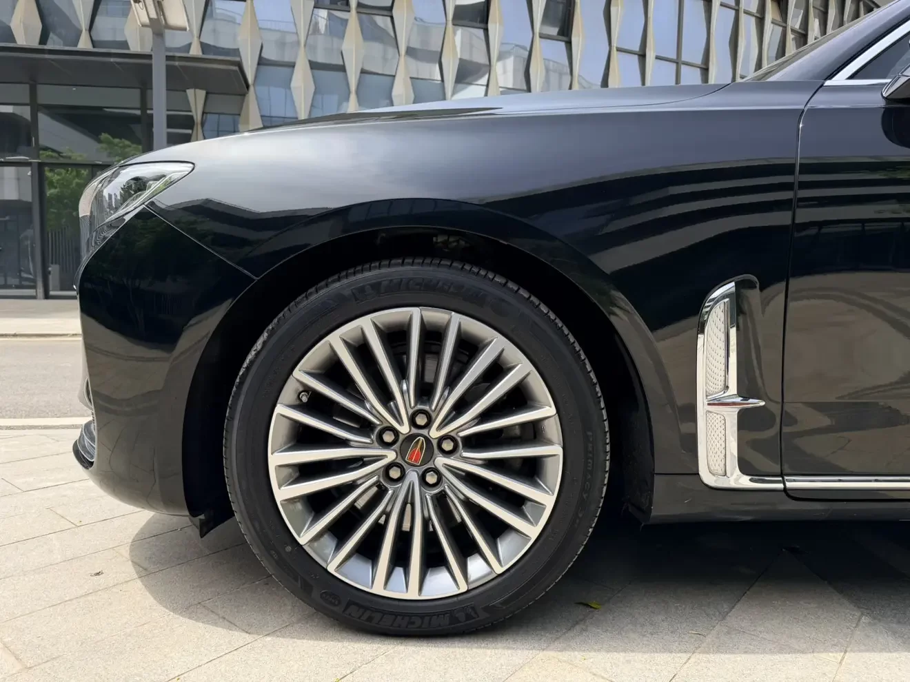 Hongqi H9