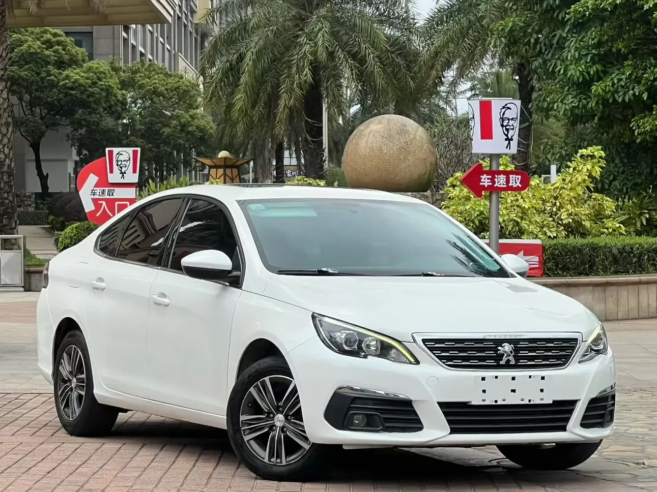 Peugeot 308