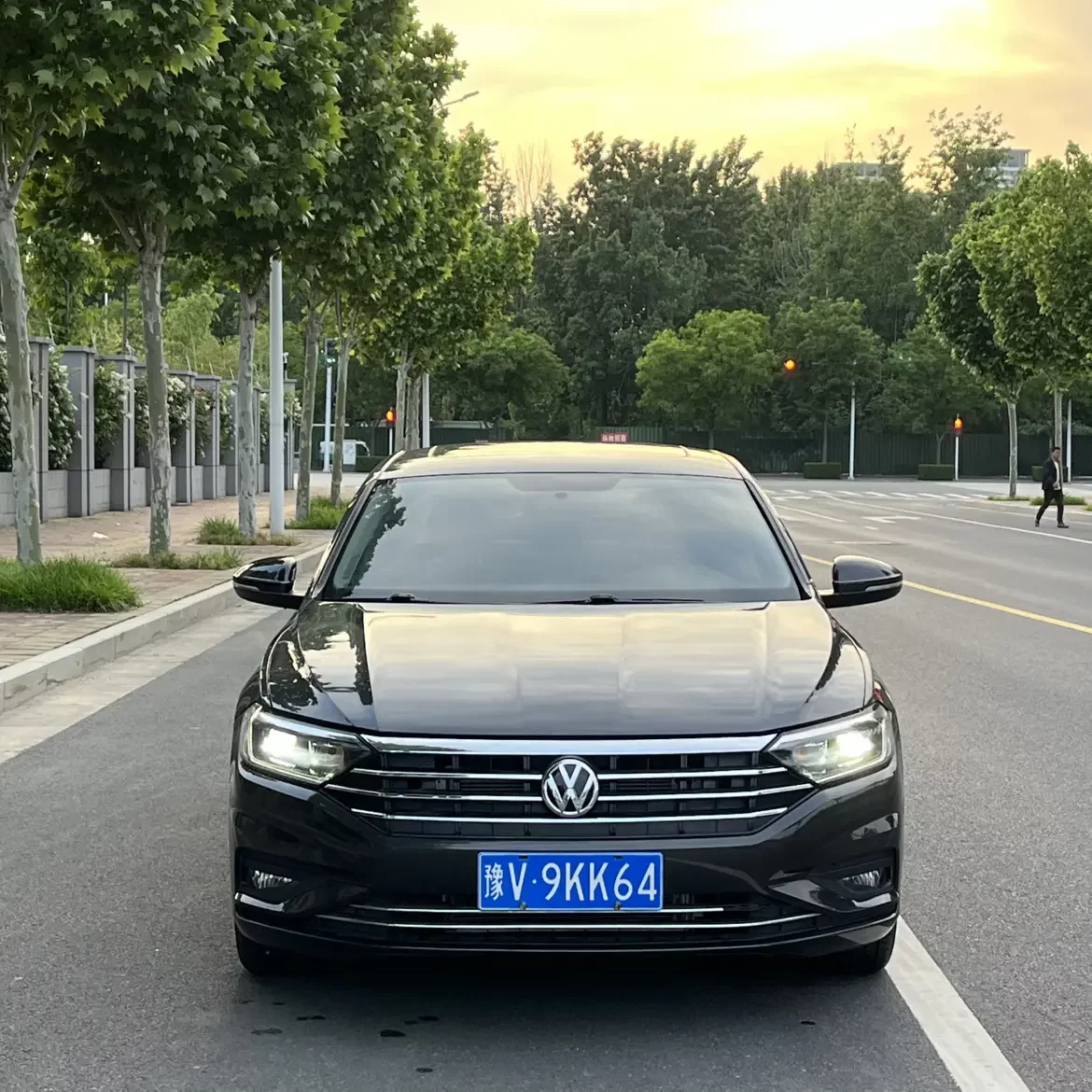 Volkswagen Sagitar