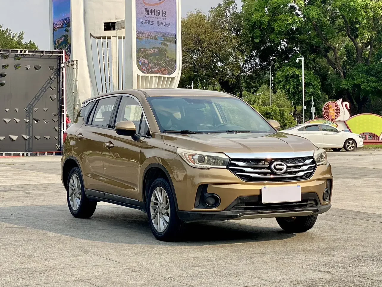 GAC Trumpchi GS4
