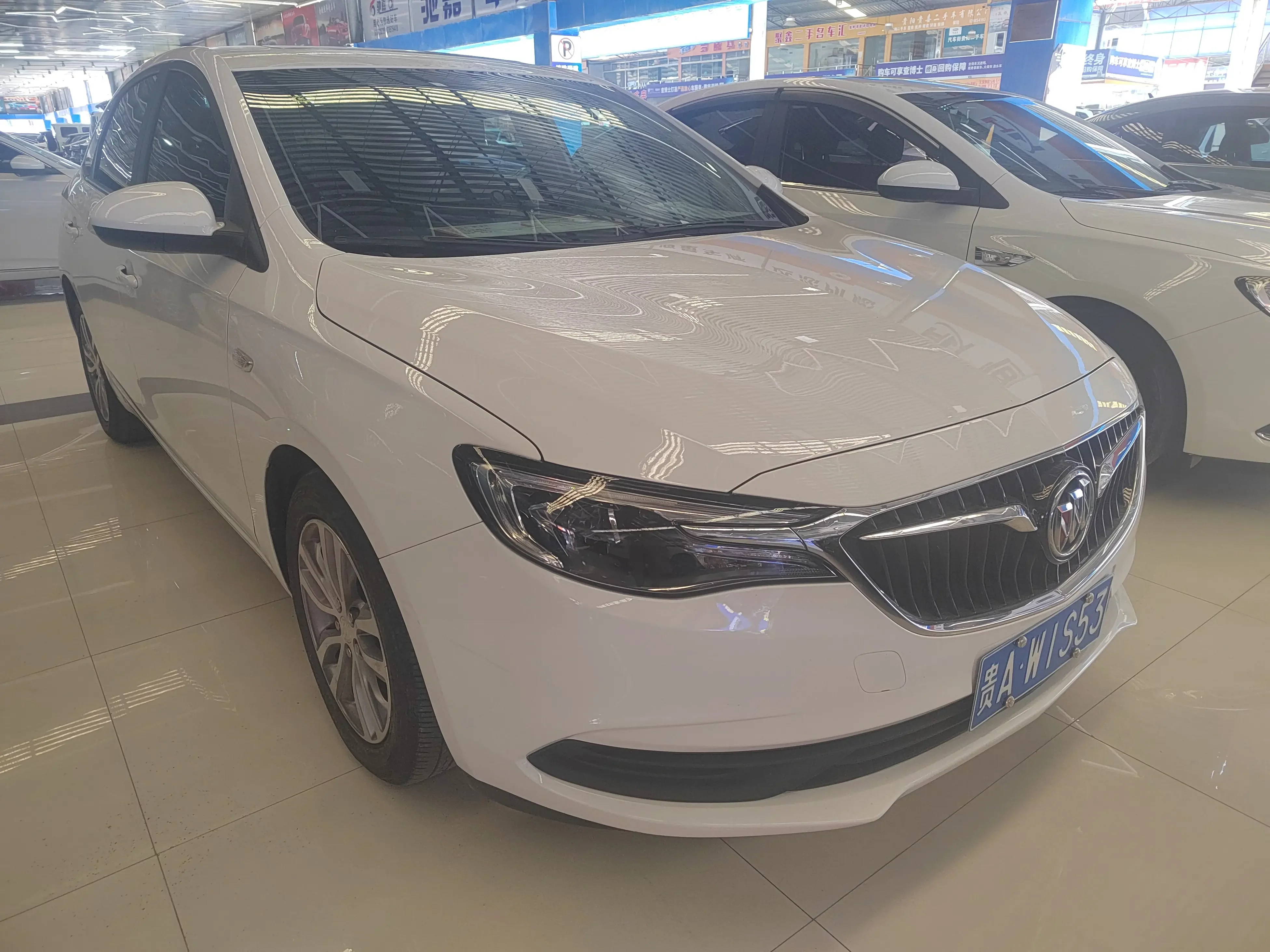 Buick Yinglang