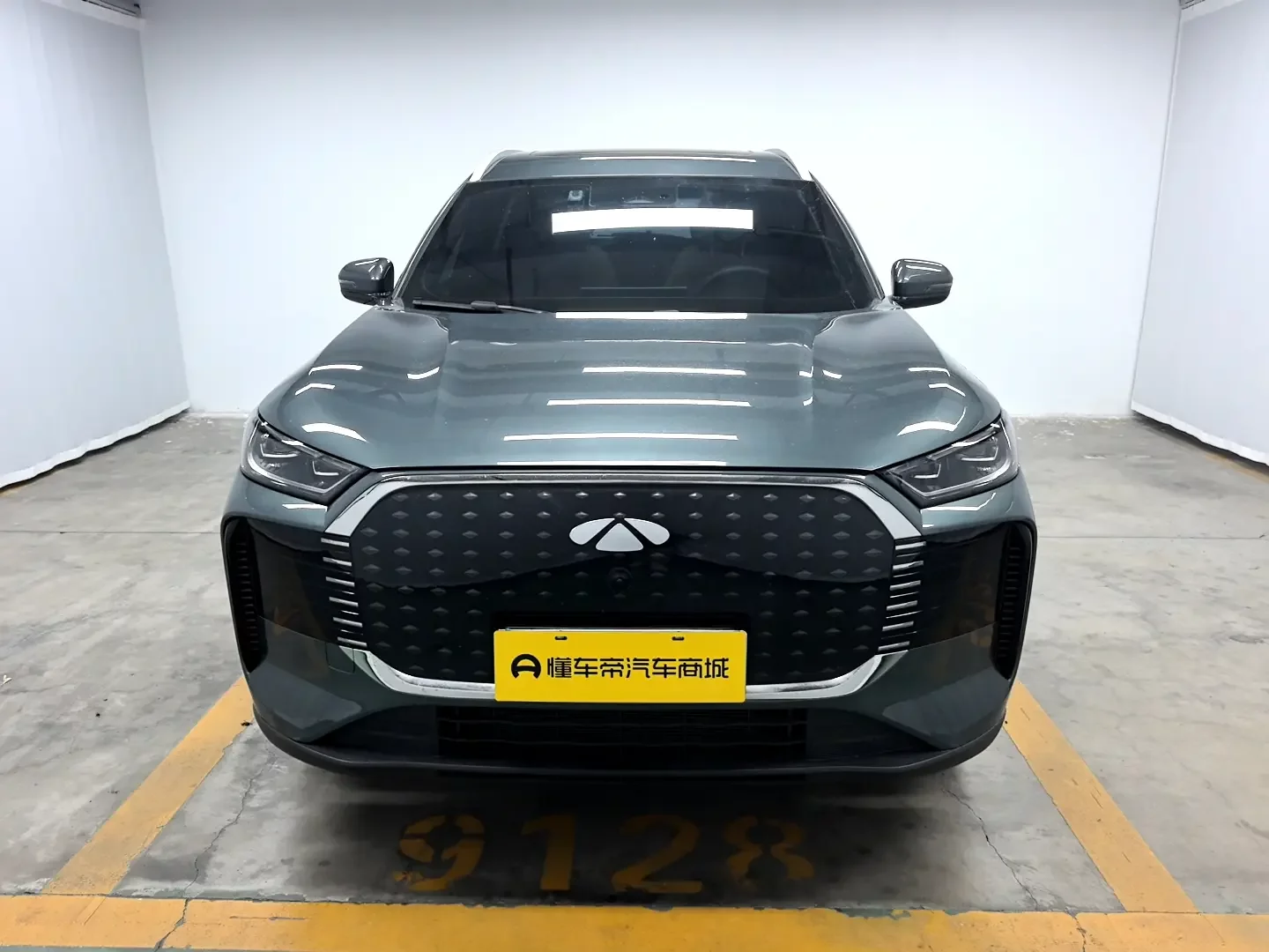 Chery Fengyun T8