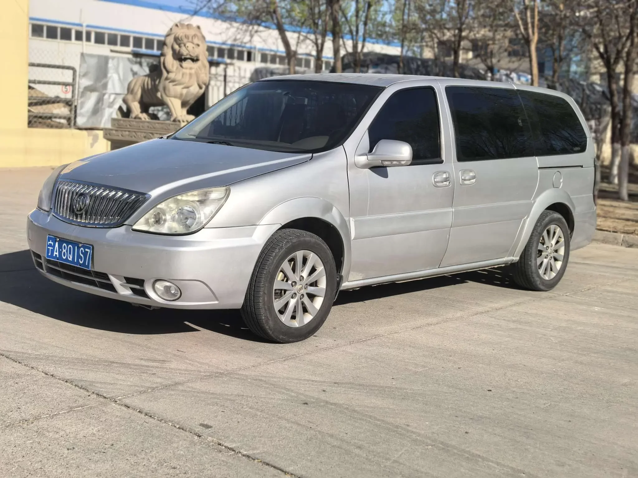 Buick GL8