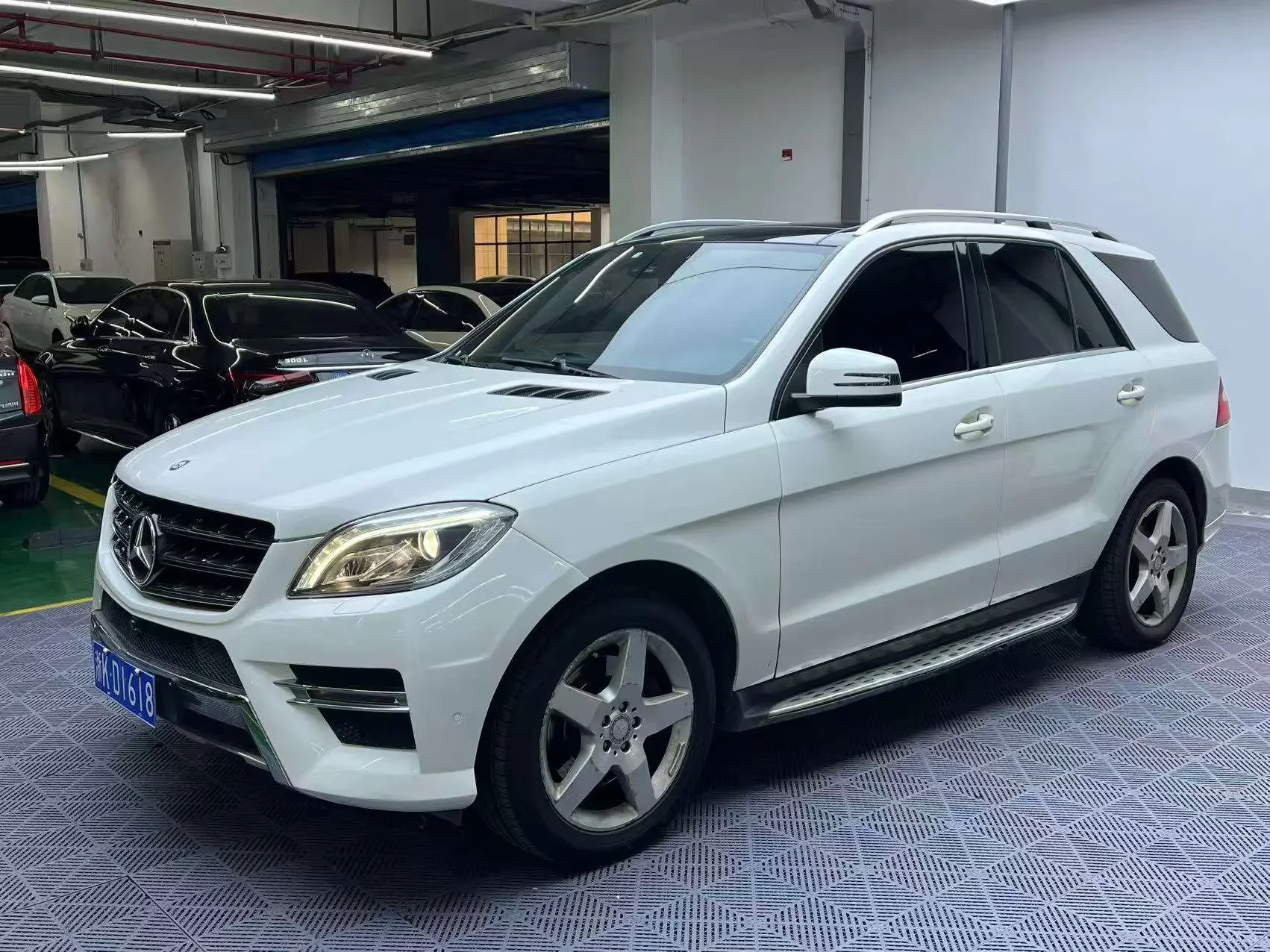Mercedes-Benz M Class