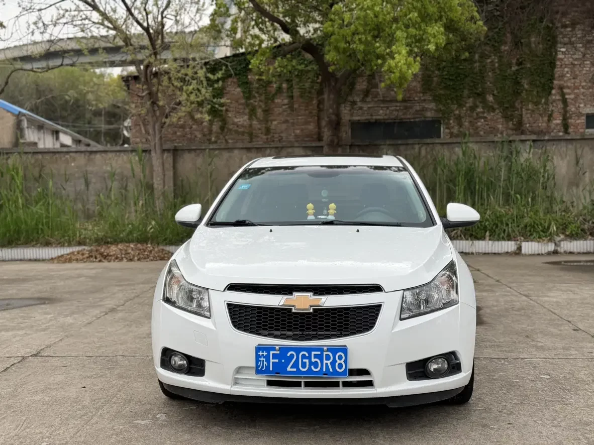 Chevrolet Monza (Cruze)  из Китая