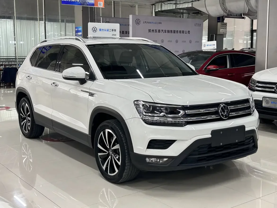 Volkswagen Tharu