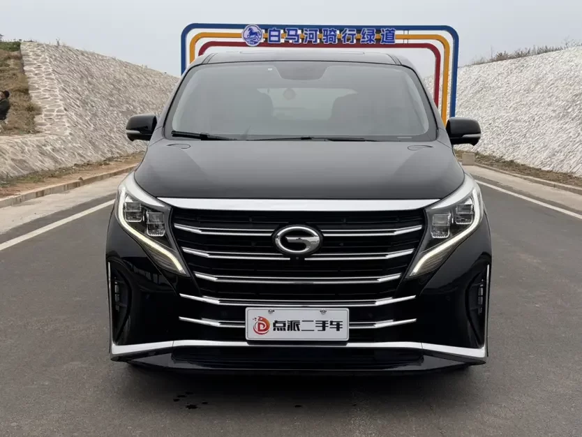 GAC Trumpchi M8