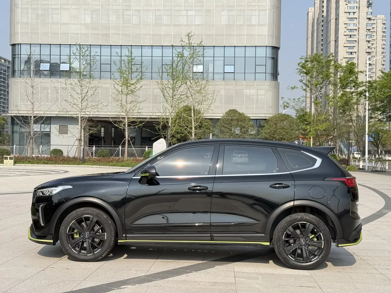Haval Harvard Red Rabbit