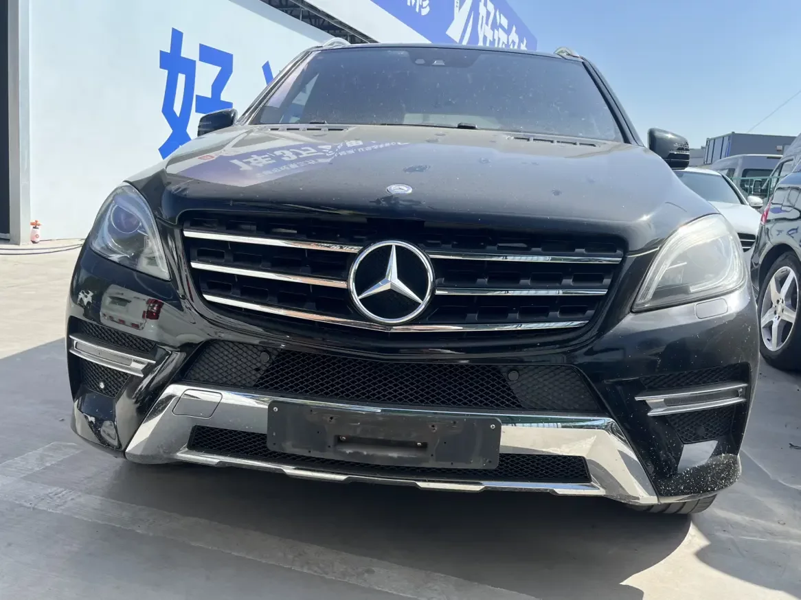 Mercedes-Benz M Class