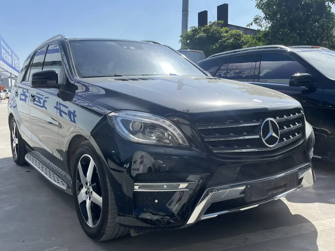 Mercedes-Benz M Class