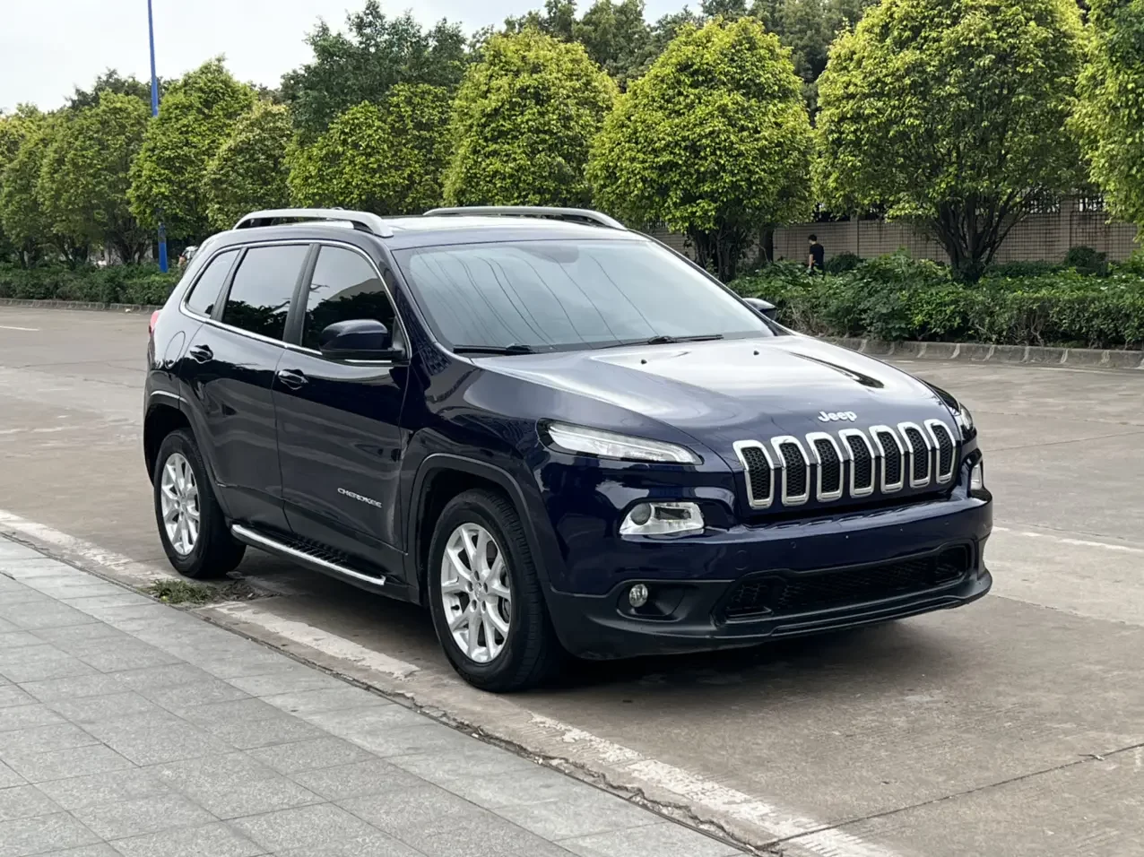 Jeep Cherokee