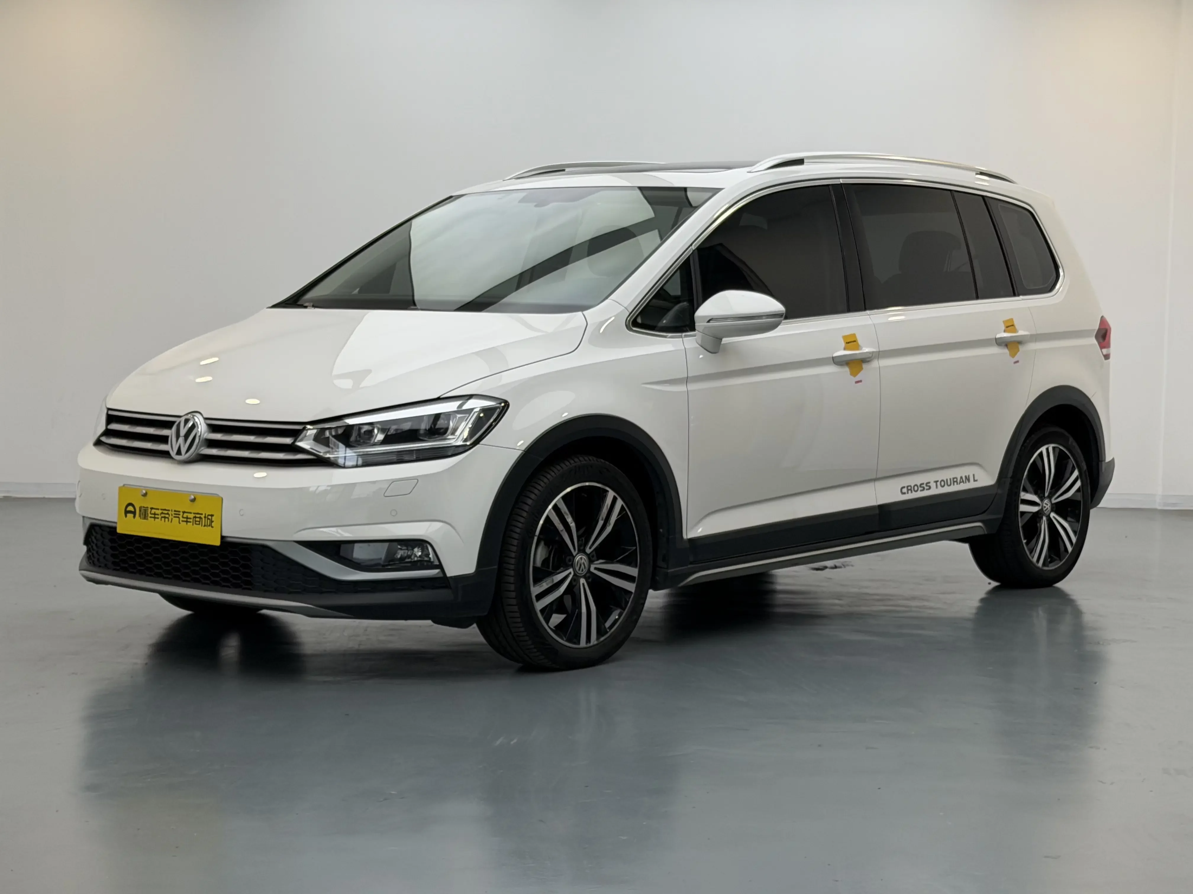 Volkswagen Touran L