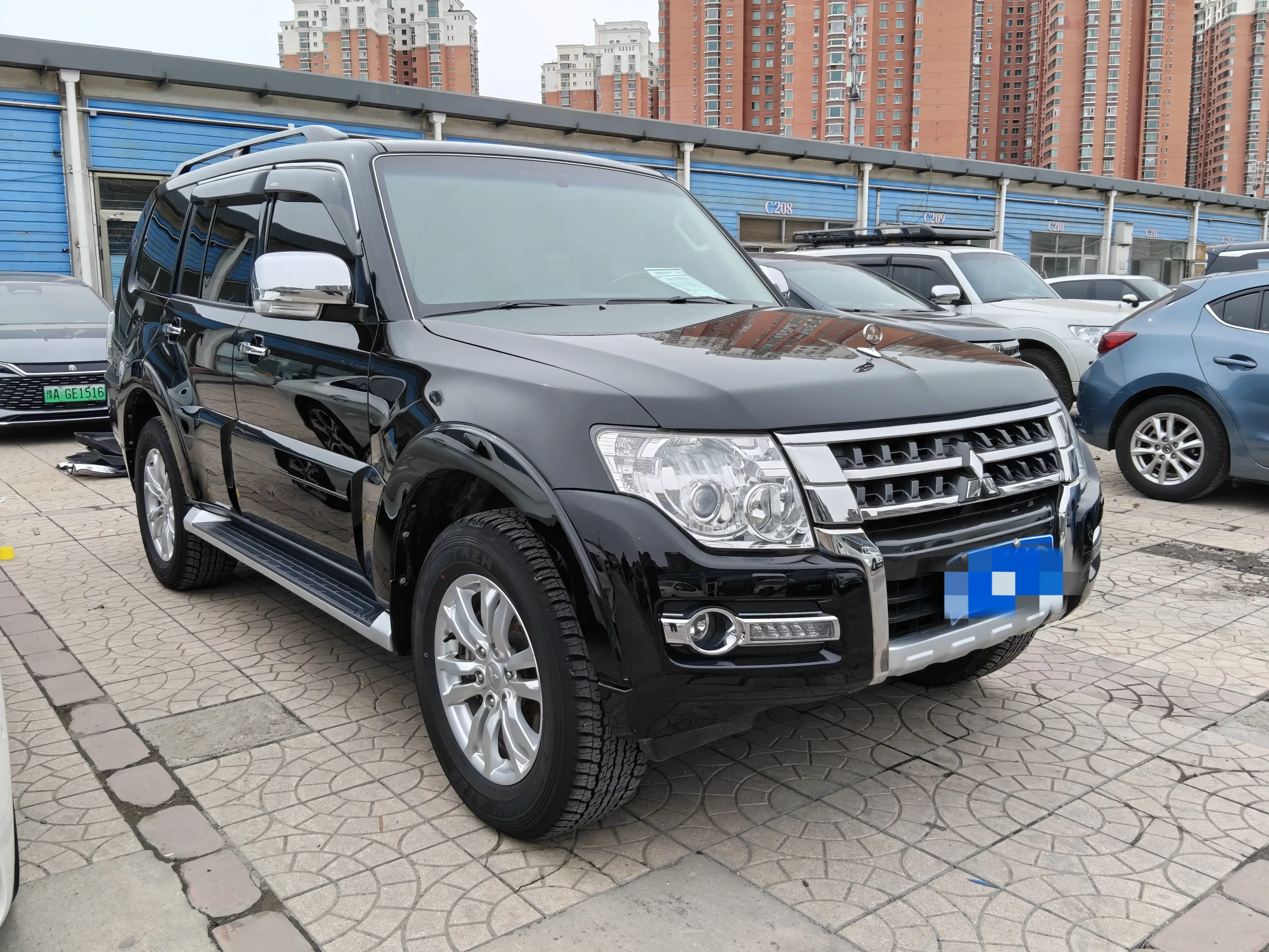 Mitsubishi Pajero