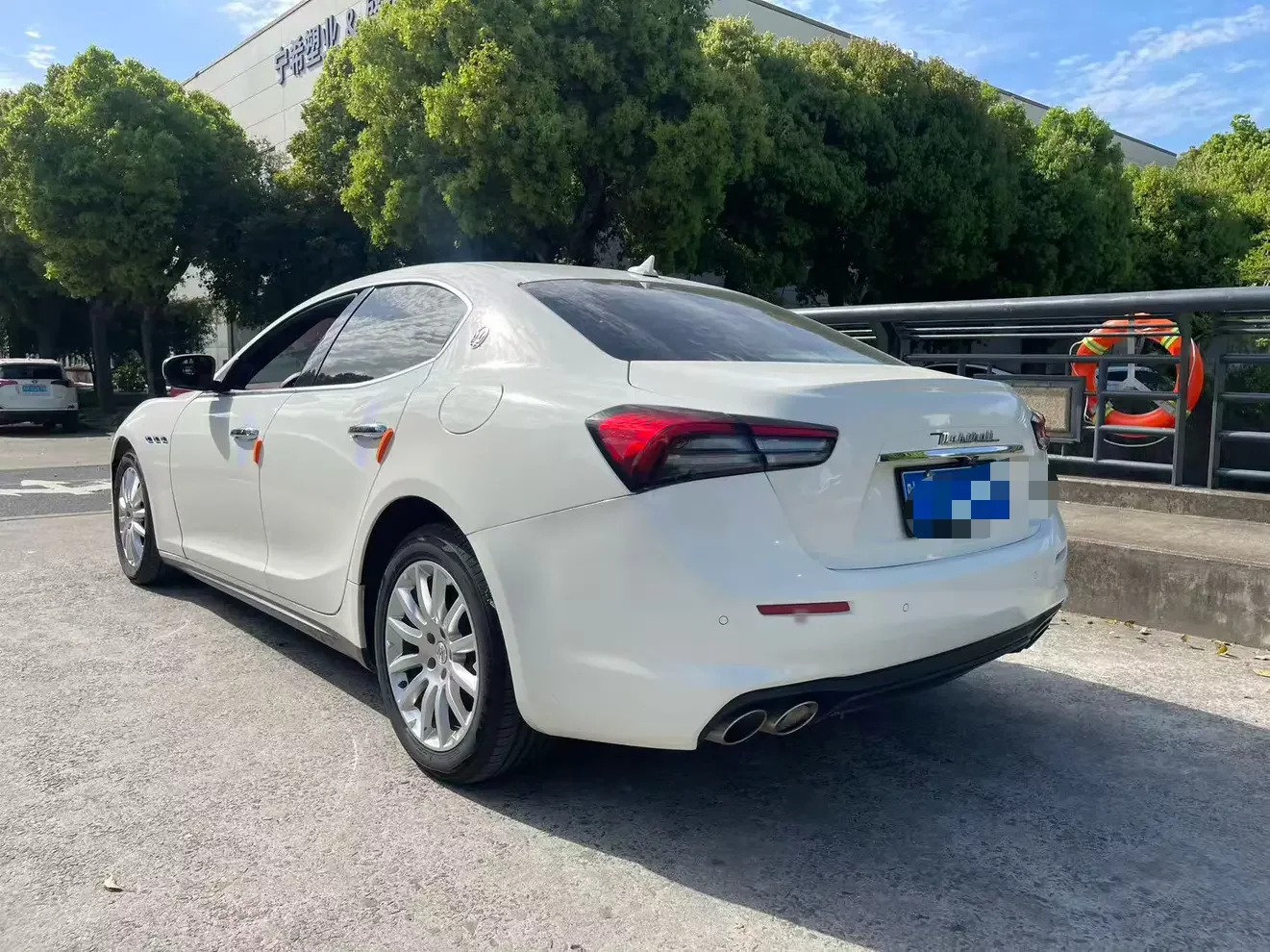 Maserati Ghibli