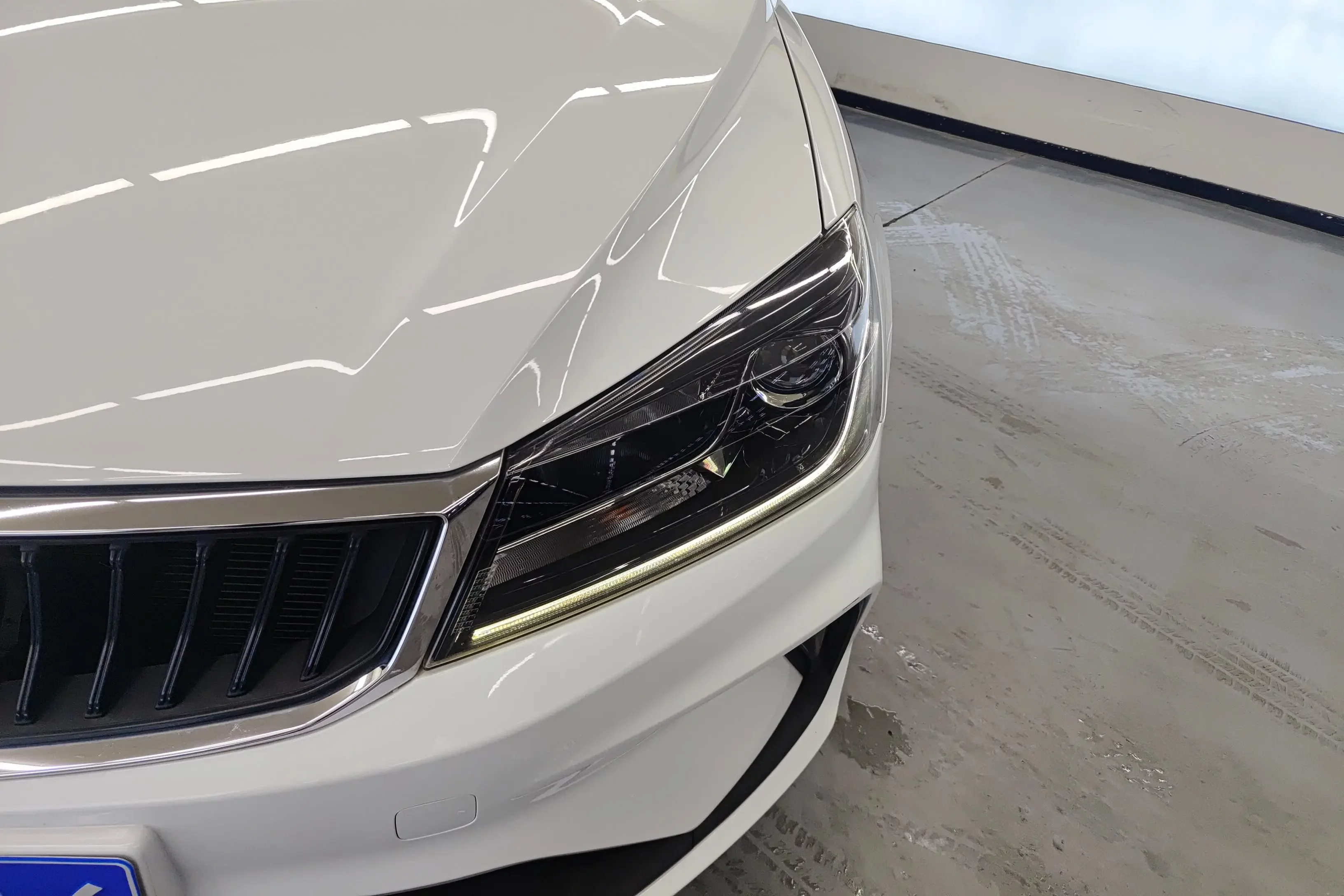 Geely emgrand